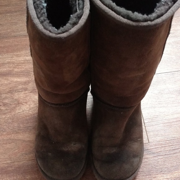 Ugg boots - Picture 3 of 3